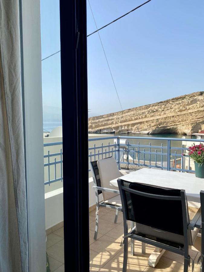 Red - Matala (Crete)